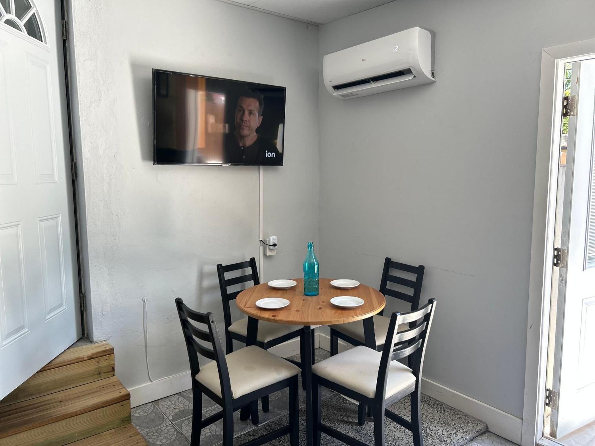 Main House 3 Bed 2 Bath & Guest House 1 Bed 1 Bath Miami Kültér fotó